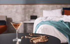 Hotel Alba Adelaide